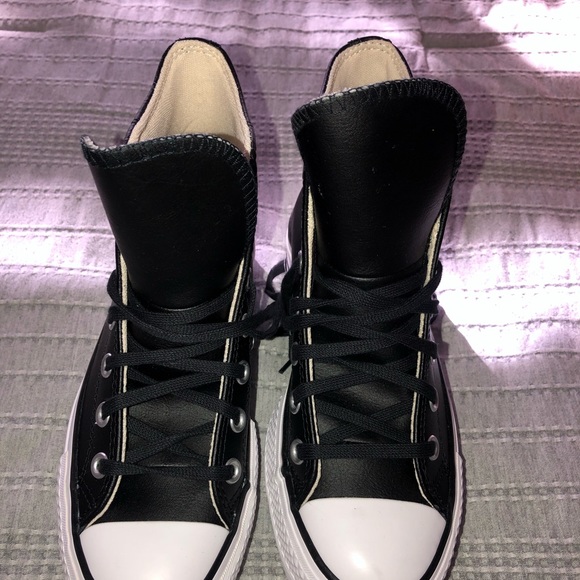 Converse - Picture 4 of 12